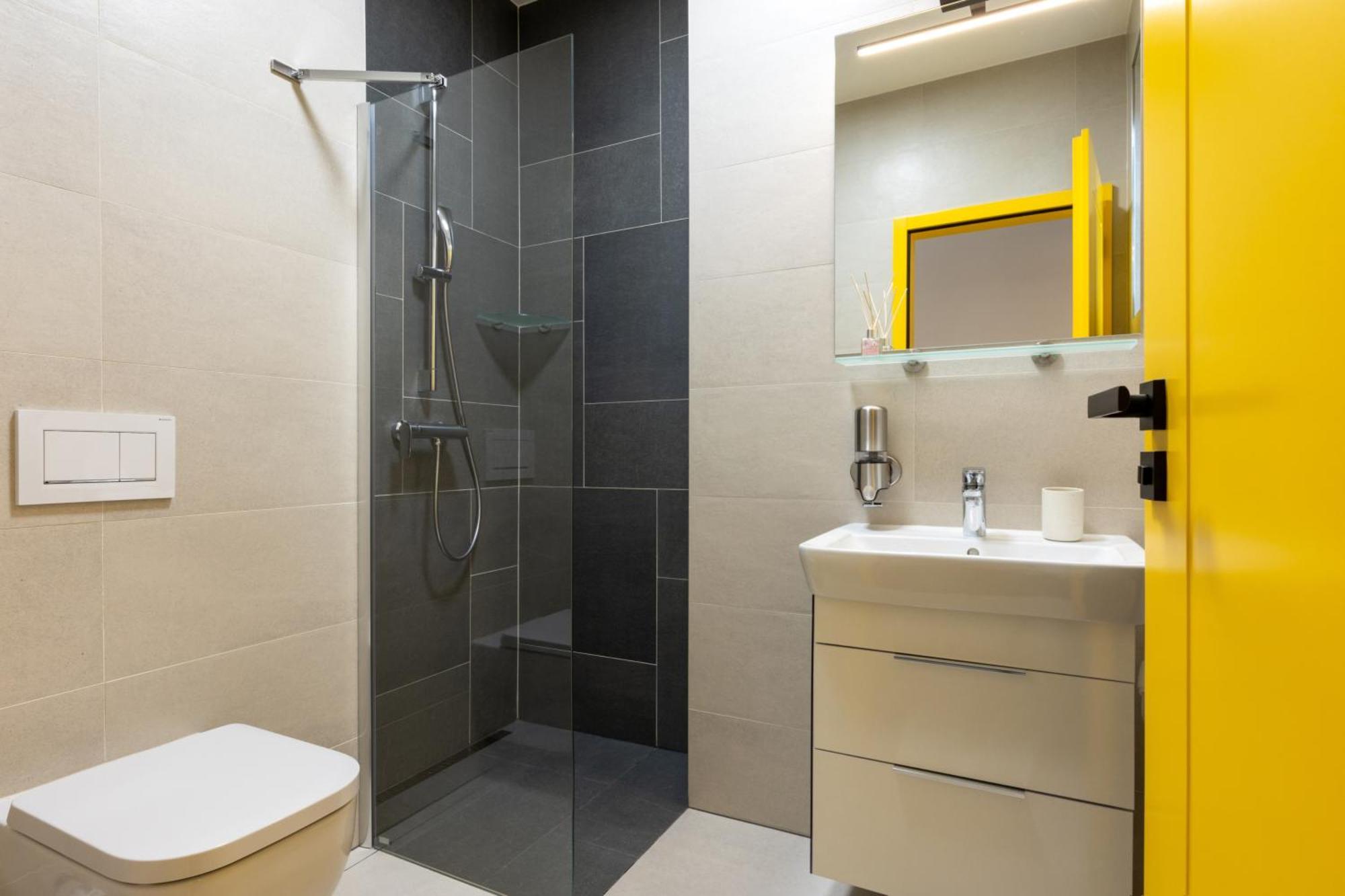 Nikola Apartment